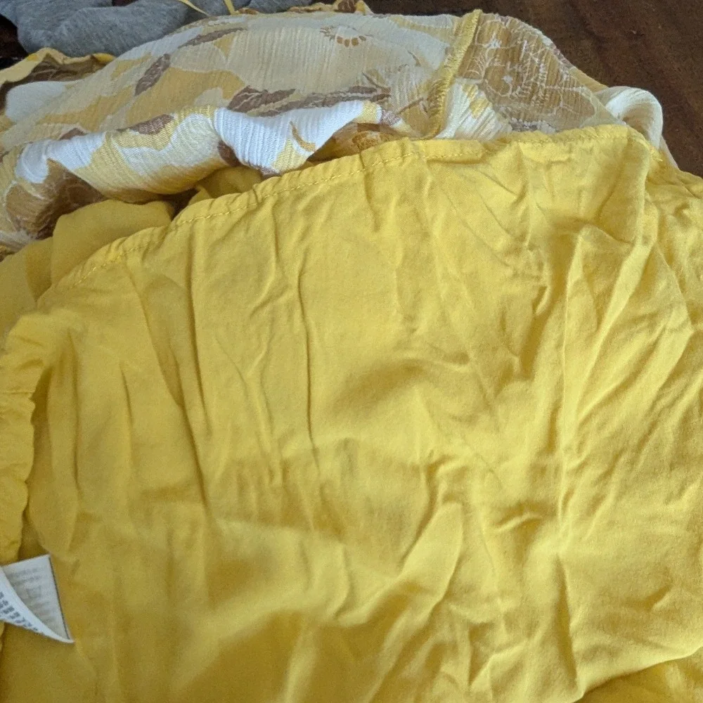 Abercrombie & Fitch Yellow Floral Tie-Strap Tiered Maxi Dress Smocked Boho‎ XS